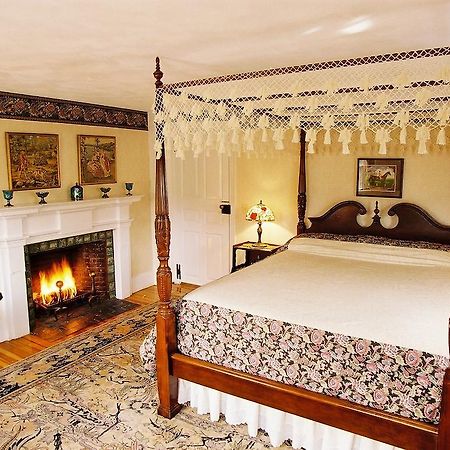 Historic Jacob Hill Inn Seekonk Exterior foto